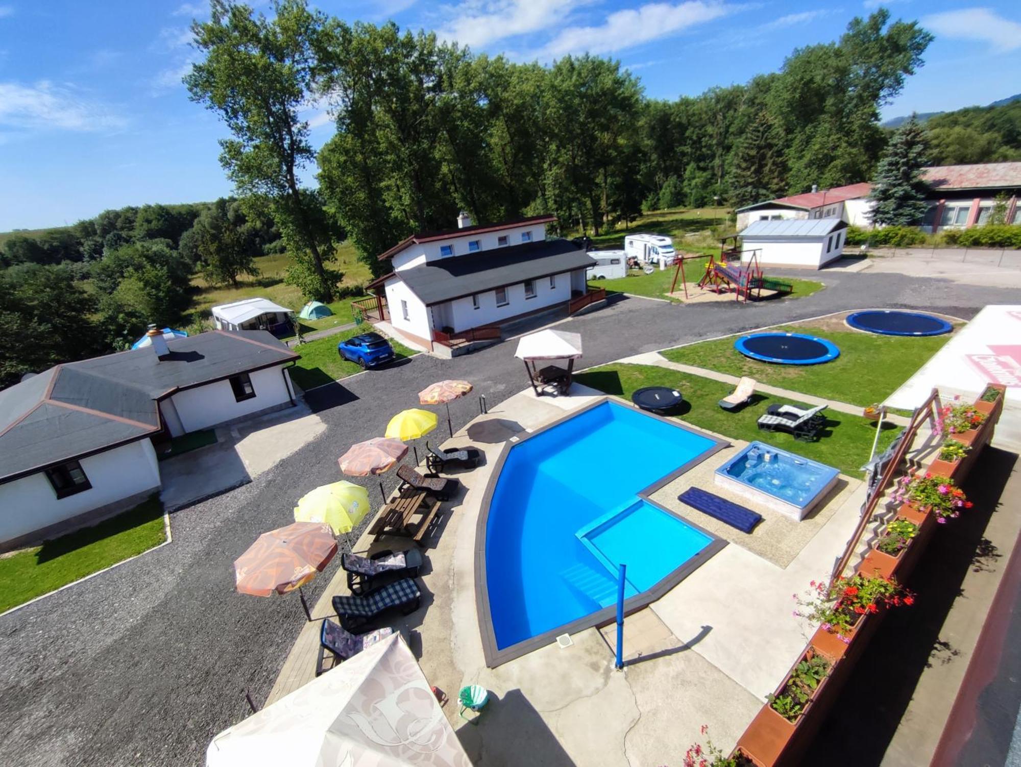 Family Bungalows & Camp Vrchlabí Exteriér fotografie